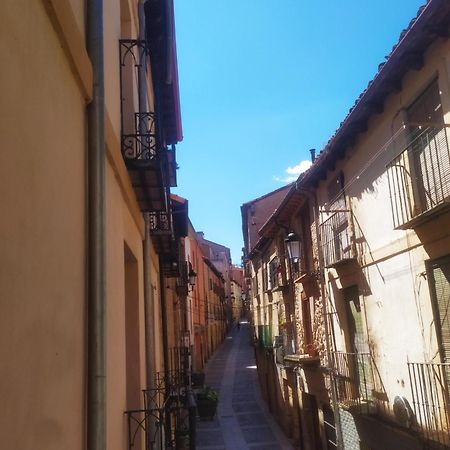 Rincon De La Poesia Vut 42Ooo174 Apartment Soria Bagian luar foto